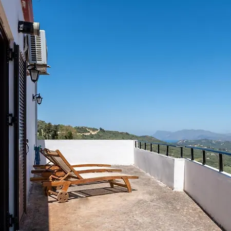Aggeliki's Traditional Country Holiday home Topolia