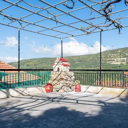 Holiday home Aggeliki's Traditional Country *