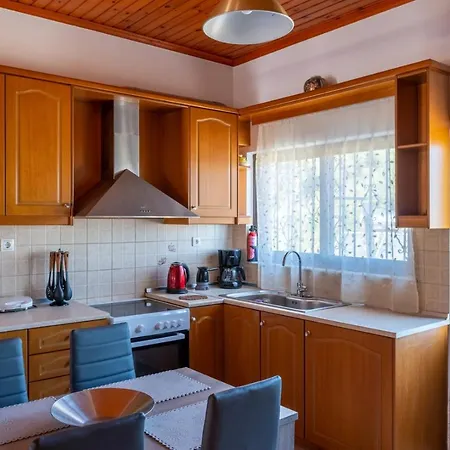 Aggeliki's Traditional Country Holiday home