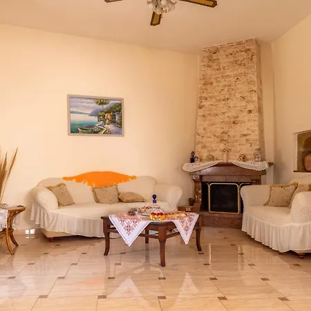 Holiday home Aggeliki's Traditional Country